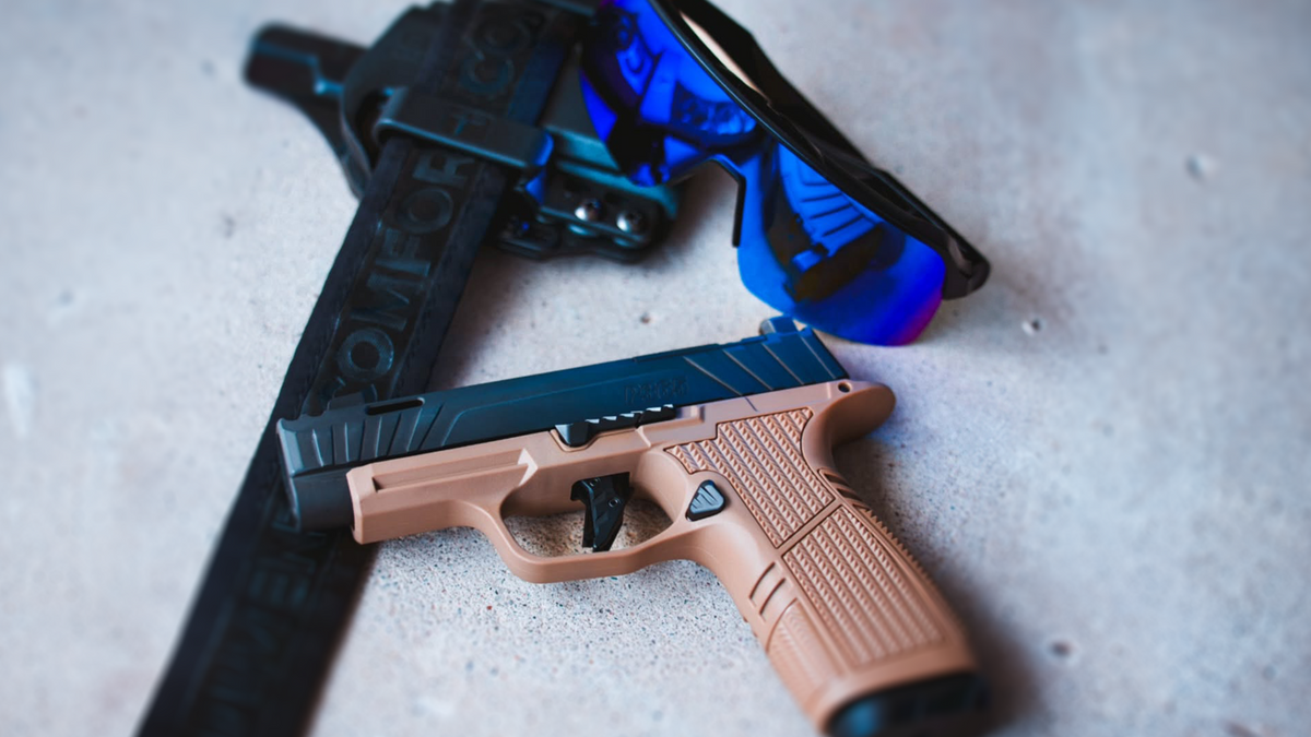 ゴリマスページ The Tyrant P365 Grip Module - Does It Fit In A Bravo Concealment Holst