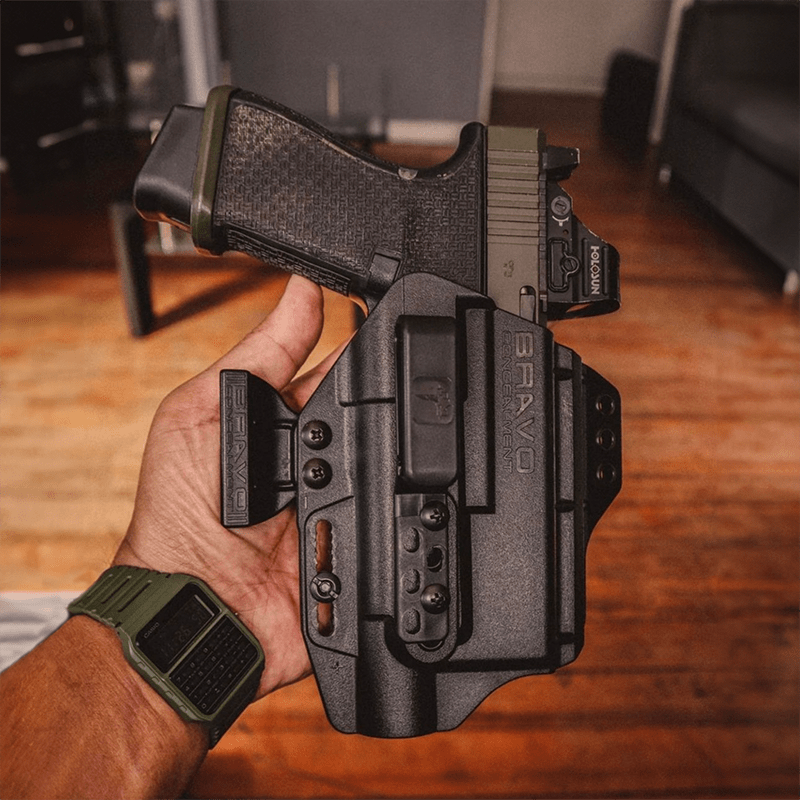 home-custom_content-concealment_wings-image_1